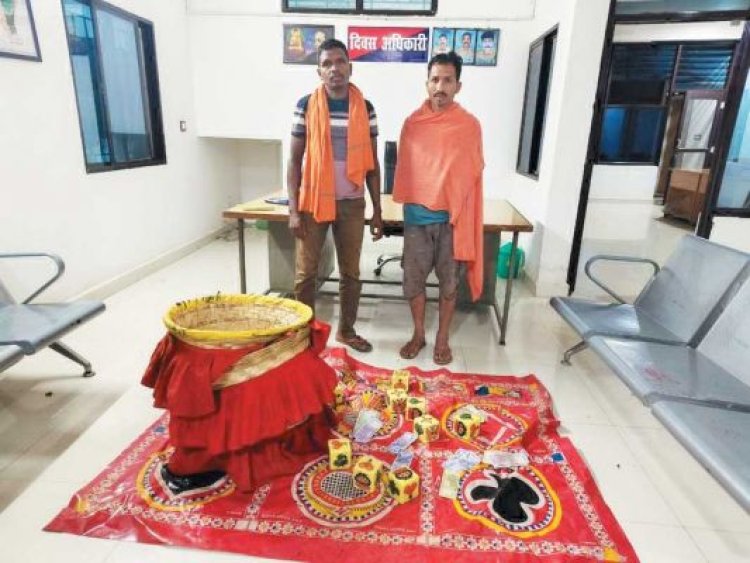 खुडख़डिय़ा खेलाते ओडिशा के 2 जुआरी पकड़ाए
