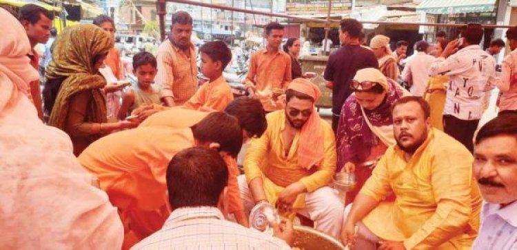 हनुमान जयंती पर  निकाली शोभायात्रा, मंदिरों में भंडारा