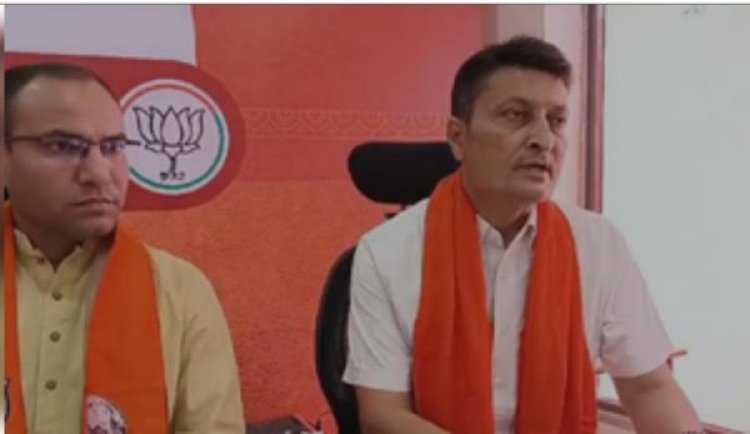 पीएम मोदी के लिए प्रचार करना चाहते हैं दुनियाभर में रह रहे गुजराती, तैयार किया मास्टर प्लान