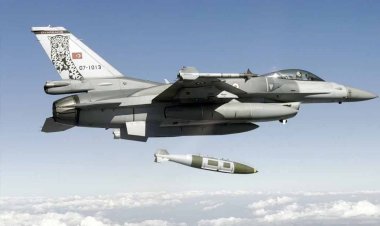 बांग्लादेश के विश्वविद्यालयों में फलस्तीन के समर्थन में छात्रों ने किया मार्च