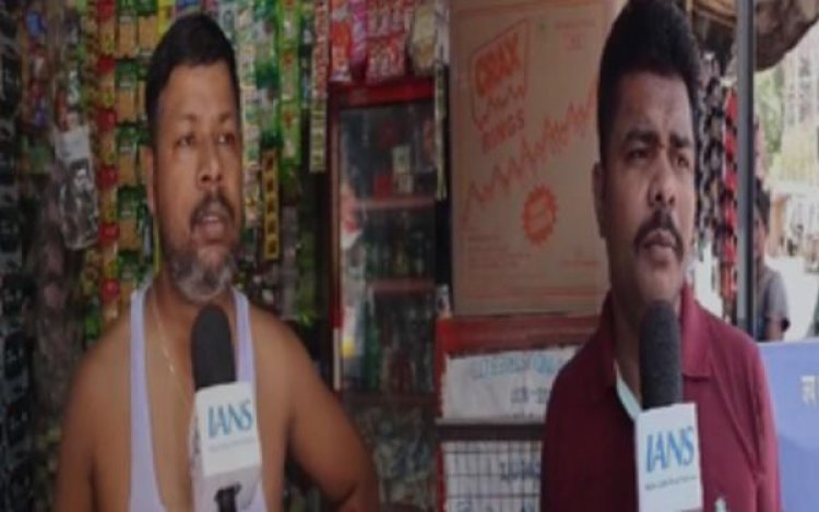 लखनऊ में बिजली कटौती से लोग बेहाल, कहा- अब तो हद हो गई