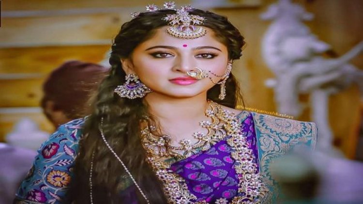 Anushka Shetty को हुई दुर्लभ बीमारी, जानिए क्या हुआ गड़बड़-झाला की अचानक रोकनी पड़ी शूटिंग