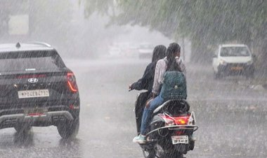 यूपी में गरज के साथ मूसलाधार बारिश का अलर्ट, इन जिलों में मौसम विभाग की चेतावनी