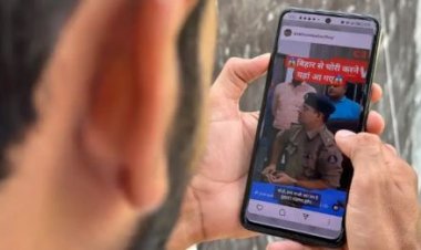 आईएएस-आईपीएस अधिकारी बन रहे हैं सोशल मीडिया स्टार