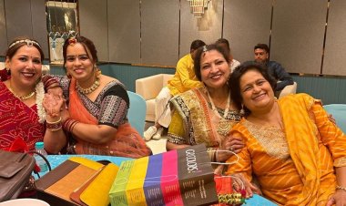 भोपाल महिला समिति ने मनाया रक्षाबंधन और जन्माष्टमी:एक-दूसरे को राखी बांधकर दिए उपहार, सदस्यों ने खेले मनोरंजक गेम