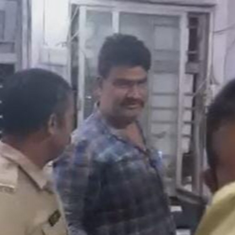 कॉन्स्टेबल ने युवती के साथ की छेड़छाड़:घर तक किया पीछा, शिकायत करने पहुंची तो की अभद्रता; एसपी ने किया संस्पेंड