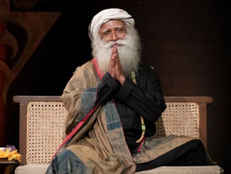 सद्गगुरु ने मां-बाप से कहा- बच्चों को गुलाम बनाना बंद करो, खुश रहने का मौका तो दो