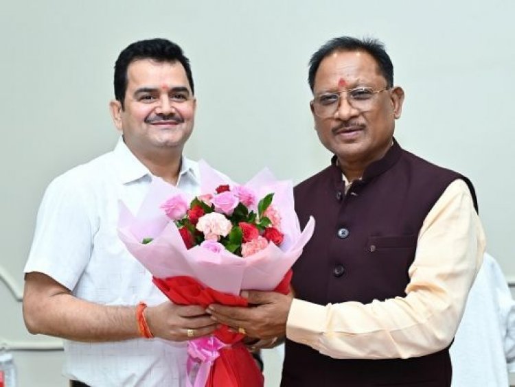 नए सीएम हाउस में साय ने शुरू किया कामकाज