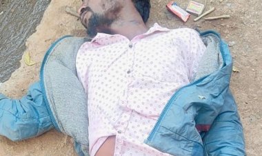 सड़क पर पड़ा मिला युवक का शव:गले पर मिले चोट के निशान, नीमगांव का मामला