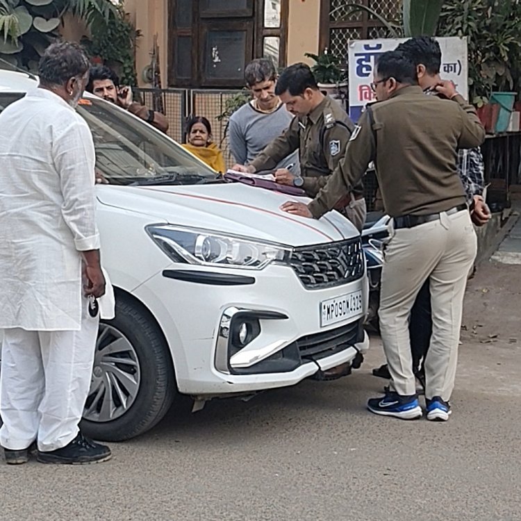 शेयर बाजार में निवेश के नाम पर ठगी का मामला:नर्मदापुरम स्थित फर्जी कॉल सेंटर पहुंची उज्जैन पुलिस; युवतियों के बयान लिए