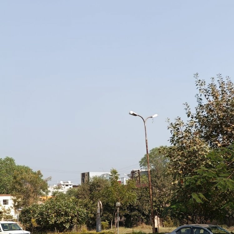 अशोकनगर मौसम अपडेट, दिसंबर में बढ़ेगी ठंड:गुरुवार को अधिकतम तापमान 28.4 और न्यूनतम तापमान 5 डिग्री सेल्सियस रहा