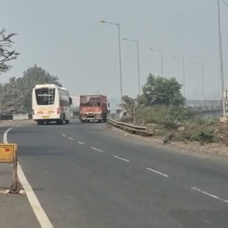 ई-चेक नाके से होगी खनिज के अवैध परिवहन पर निगरानी:15 दिनों में नेशनल हाईवे पर बनेंगे 2 ई-चेक पोस्ट; वाहनों पर बारकोड भी लगेंगे