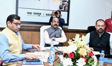 छत्तीसगढ़ के शहरों को साफ,सुंदर और सुविधापूर्ण बनाने उप मुख्यमंत्री अरुण साव ने दिया निर्देश,कहा रोजाना वार्डों का भ्रमण कर निर्माण कार्यों,सफाई और प्रकाश व्यवस्था की मॉनिटरिंग करें सभी आयुक्त और मुख्य नगर पालिका अधिकारी