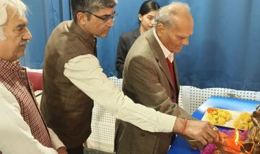 मकर संक्रांति पर आयुर्वेद महाविद्यालय में आयोजन:कुपोषण उन्मूलन और आयुर्वेदिक नवाचार पर विशेषज्ञों ने की चर्चा