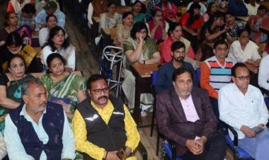 इंदौर में शिक्षक संगठन का नववर्ष मिलन समारोह:25 शिक्षकों को शॉल और प्रशस्ति पत्र से किया सम्मानित