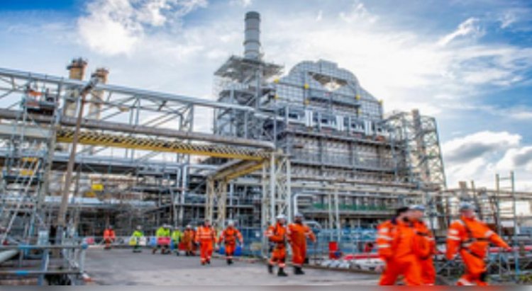 'ईईटी फ्यूल्स' ने रणनीतिक डीकार्बोनाइजेशन महत्वाकांक्षा में निवेशकों का विश्वास और बढ़ाया