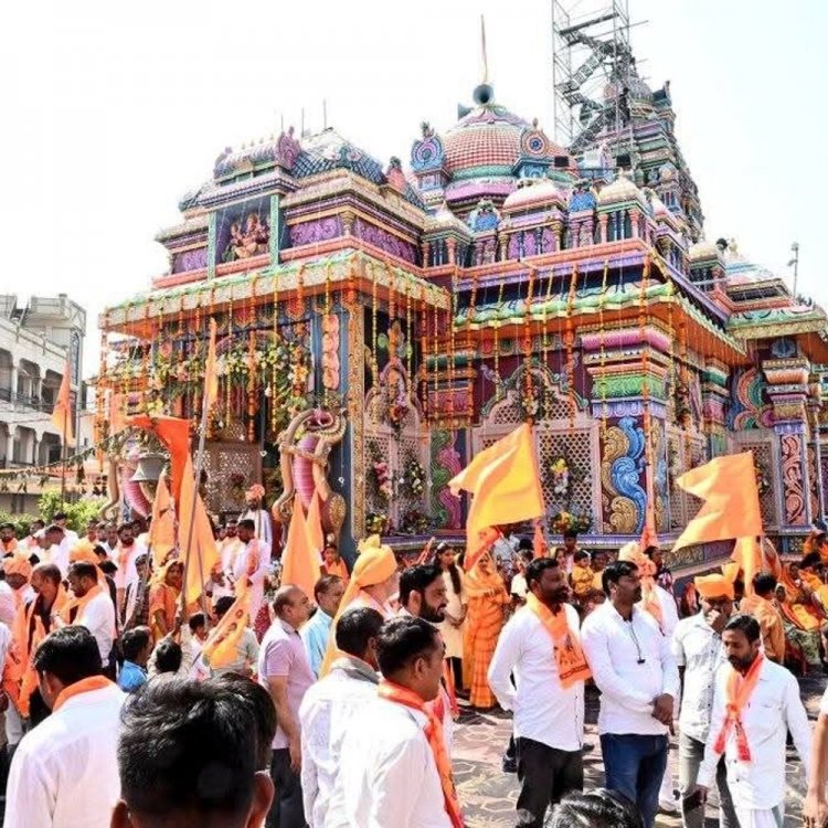 गोटेगांव में निकली कलश यात्रा, मंत्री प्रहलाद पटेल भी शामिल:नगर देवता ठाकुर बाबा मंदिर में बड़ी संख्या में इकट्‌ठा हुए श्रद्धालु