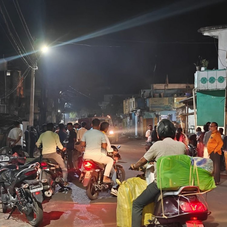 किचन में लगी आग:अमरकंटक हाईवे पर 3 घंटे तक रुका यातायात, दमकल की टीम ने पाया काबू