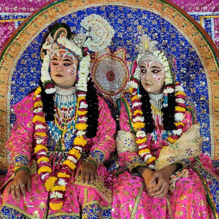 श्योपुर में बसंत महोत्सव की हुई शुरुआत:पहले दिन राधा-कृष्ण की महारास लीला हुई, माखन चोरी और फाग उत्सव की प्रस्तुति