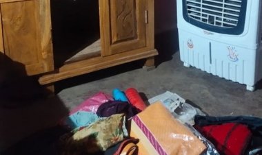 सूने मकान का ताला तोड़ गहने ले भागे चोर:नवरात्रि में पैतृक गांव गया था परिवार, वापस लौटा तो घर में फैला मिला सामान