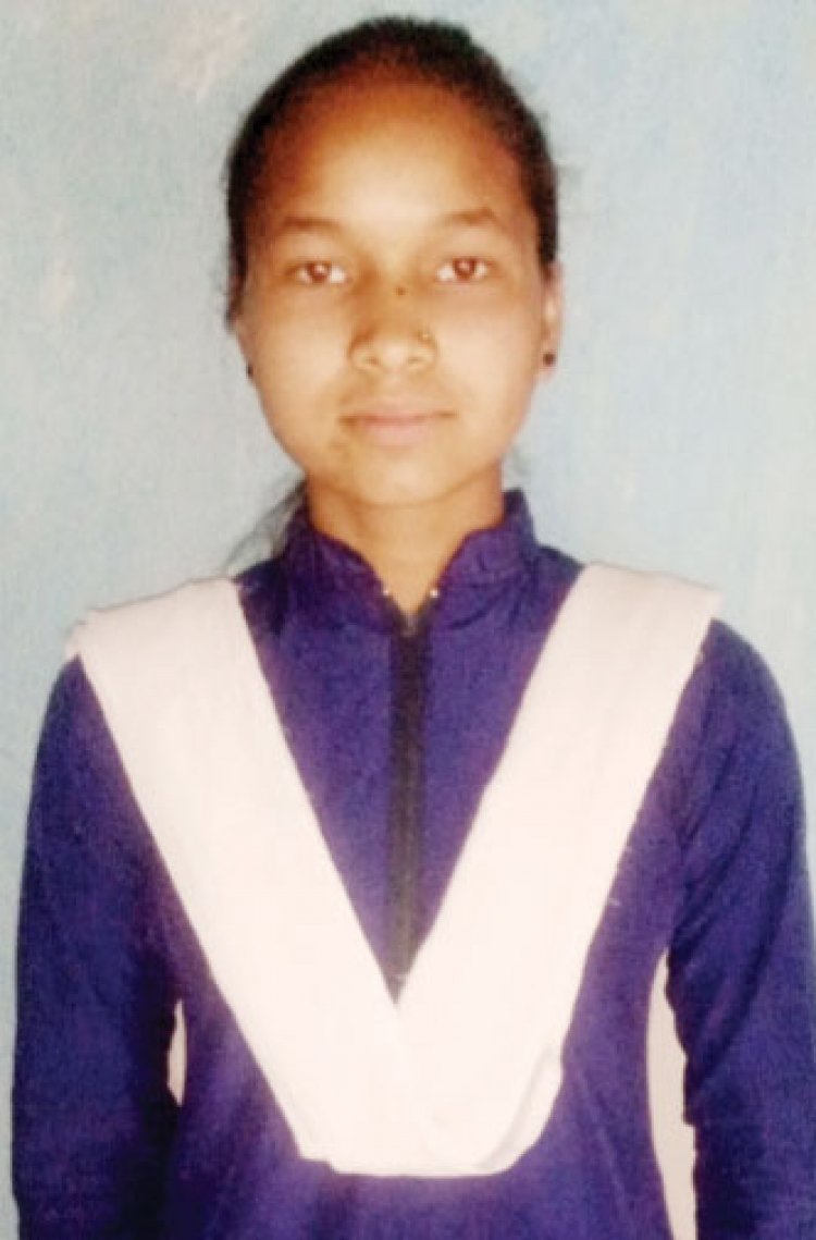 10वीं में वंदना सिंह टॉप टेन में