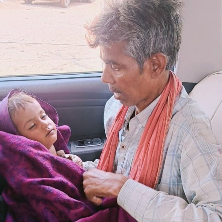 ओरछा में सांप के काटने से मासूम की मौत:रात को माता-पिता के साथ सो रही थी, उपचार के दौरान मौत