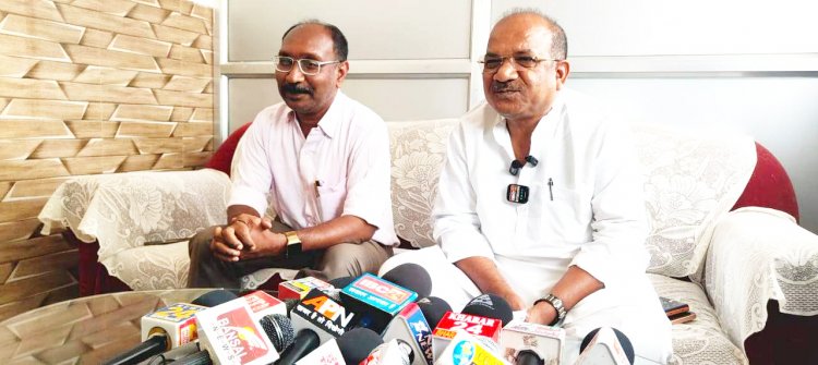 चिल्हाटी चक्काजाम में पुलिस पर पैसा मांगने समेत कई आरोप