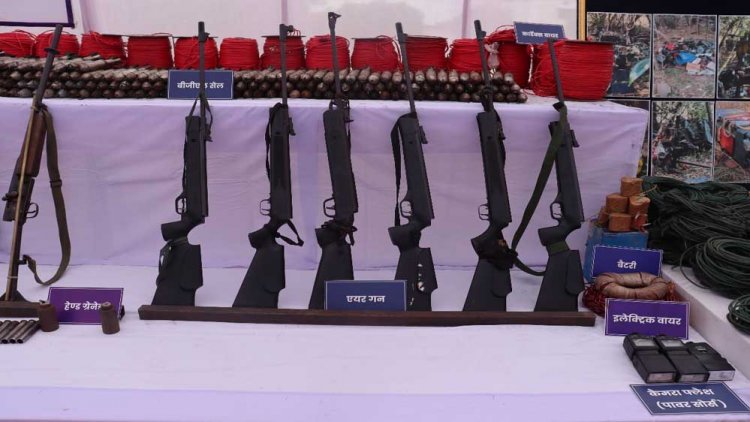 रायपुर : करेगुट्टालू पहाड़ियों में सुरक्षा बलों की बड़ी कामयाबी, 31 माओवादी ढेर, 216 ठिकाने ध्वस्त