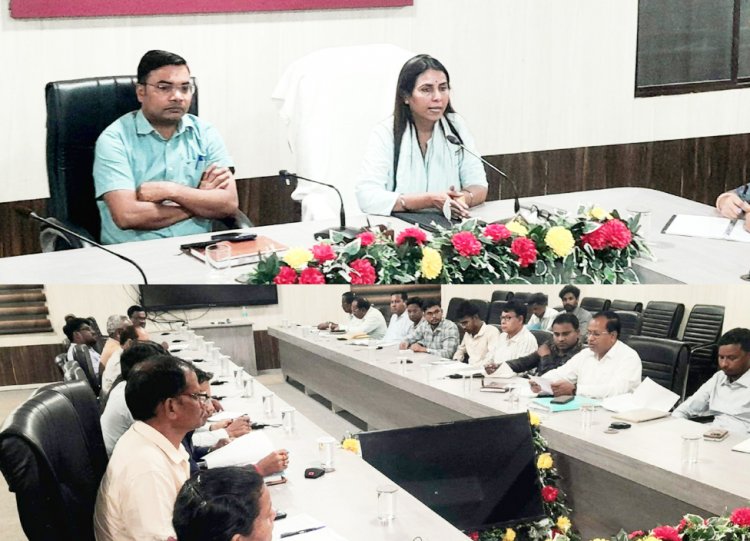 नवीन स्थानांतरण नीति व धरती आबा जनजाति ग्राम उत्कर्ष अभियान को लेकर चर्चा