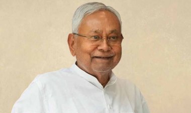 बाढ़ में नहीं भूख से तड़पेंगे पशुधन!नीतीश सरकार पहुंचाएगी चारा