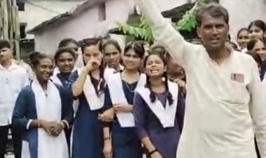 सीहोर हायर सेकेंडरी स्कूल में छात्राओं ने किया प्रदर्शन:निर्माण सामग्री को लेकर हुआ था विवाद, जांच में मामला गलतफहमी का निकला