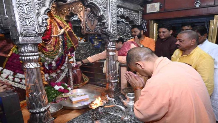 मुख्यमंत्री ने काशी विश्वनाथ और काल भैरव के किए दर्शन-पूजन