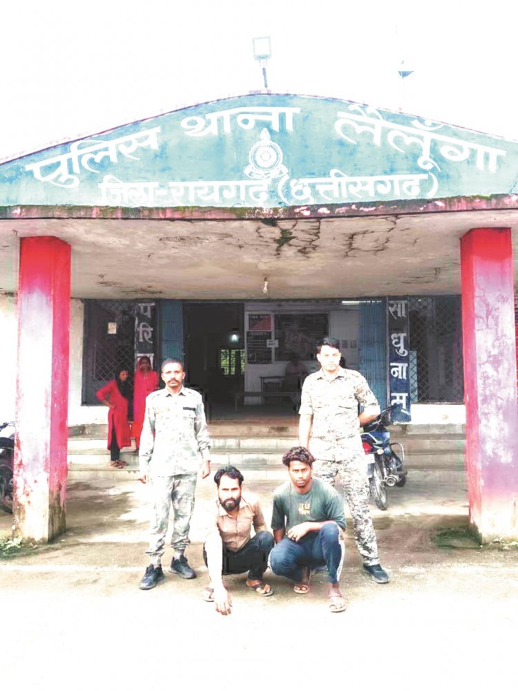 लूटपाट : दो शातिर बदमाश गिरफ्तार, बाइक बरामद