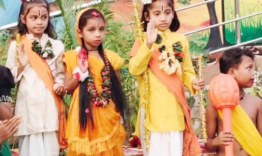 गौरा-गौरी झांकी पर बच्चों की मनमोहक प्रस्तुति