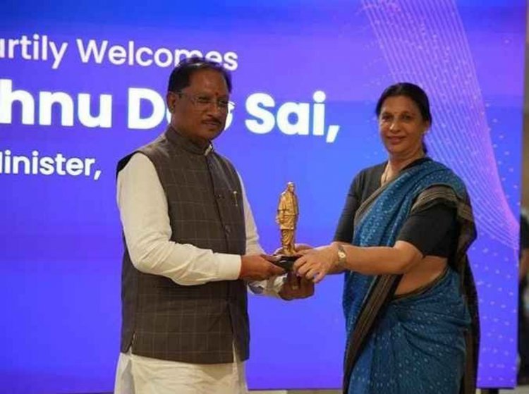 मुख्यमंत्री श्री विष्णुदेव साय ने गुजरात के NAMTECH कॉलेज का किया दौरा