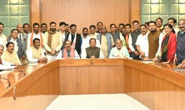 मुख्यमंत्री श्री साय से साहू समाज के प्रतिनिधिमंडल ने की सौजन्य मुलाकात.