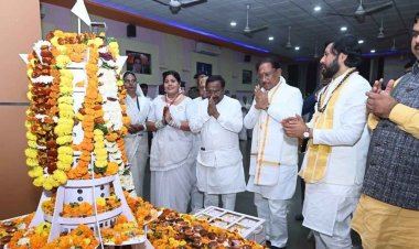 लालपुर धाम में गुरु घासीदास जयंती एवं तीन दिवसीय मेले में शामिल हुए मुख्यमंत्री श्री साय.