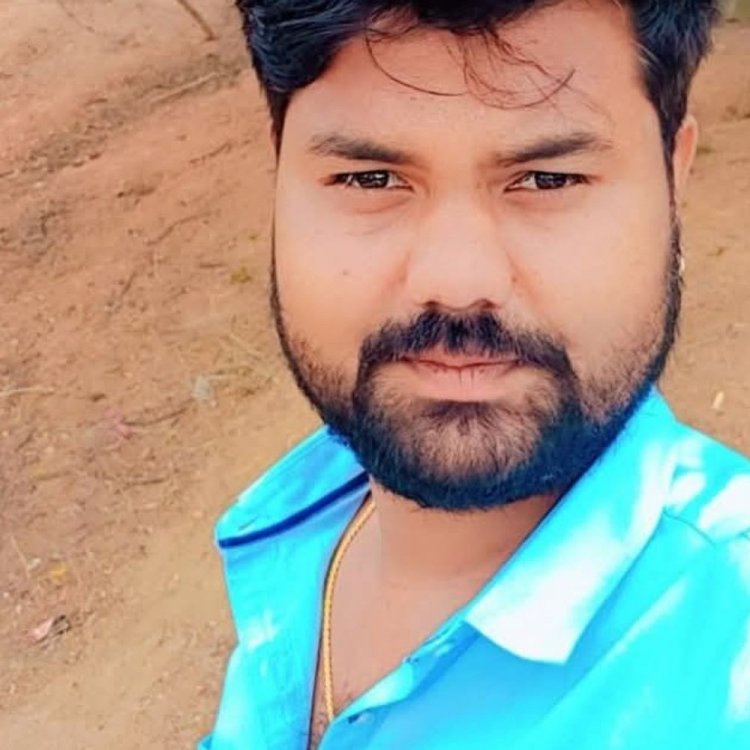 छतरपुर में कलेक्ट्रेट नाजिर के बेटे की मौत:दादी को देखकर लौटते वक्त पलटी बोलेरो; शादी की चल रही थी बात, दोस्त घायल