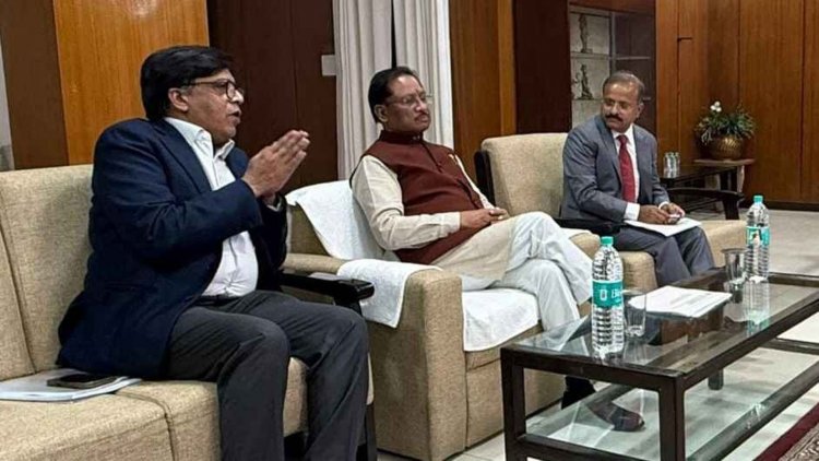 मुख्यमंत्री श्री विष्णु देव साय ने मध्यप्रदेश में नई सिंचाई तकनीक 'प्रेशर इरिगेशन नेटवर्क' की प्रस्तुति का किया अवलोकन.