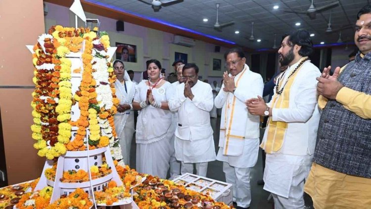 लालपुर धाम में गुरु घासीदास जयंती एवं तीन दिवसीय मेले में शामिल हुए मुख्यमंत्री श्री साय.