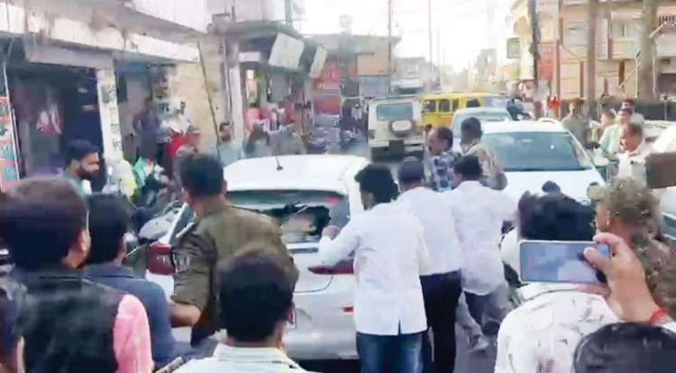 ट्रांसफार्मर विवाद से भडक़ा आक्रोश